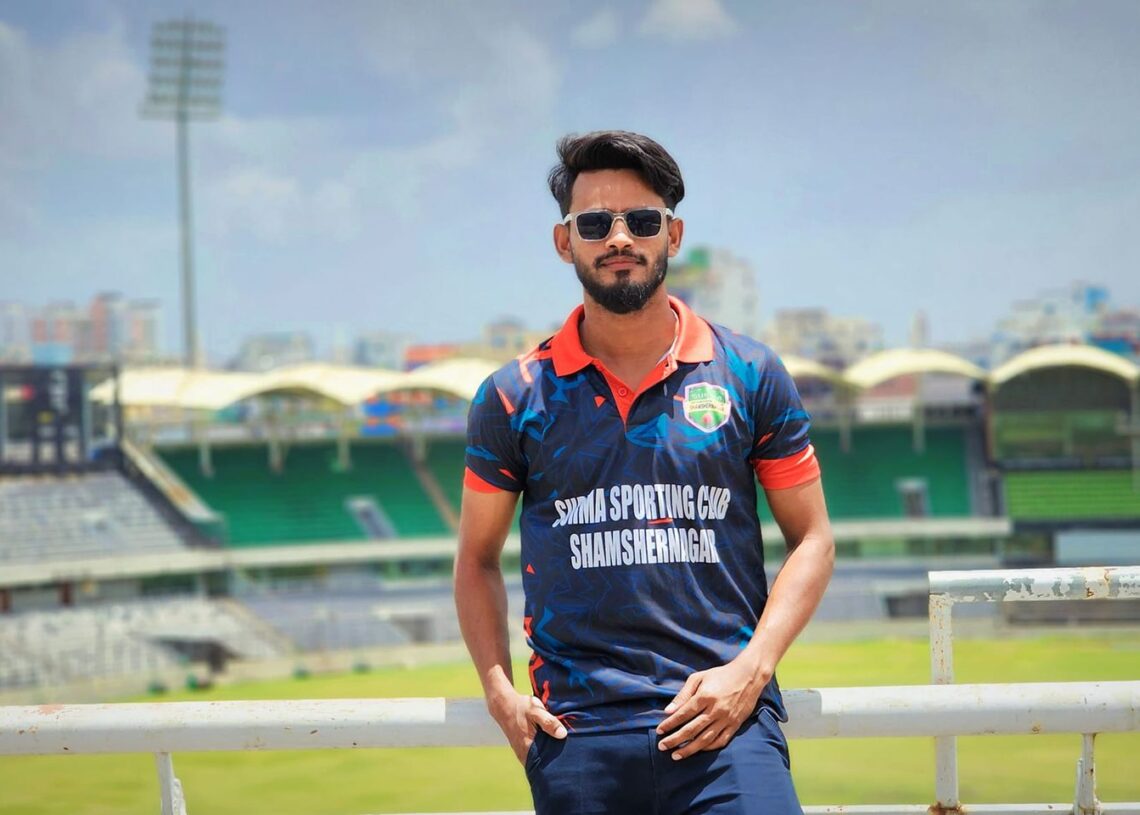 হেলিকপ্টার বাবলুখ্যাত ক্রিকেটার বাবলু আহমেদ