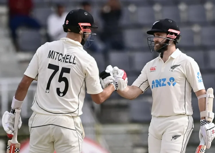 বাংলাদেশের স্পিনারদের বিপক্ষে ধৈর্য পরীক্ষা দিয়েছেন মিচেল ও উইলিয়ামসন জুটি