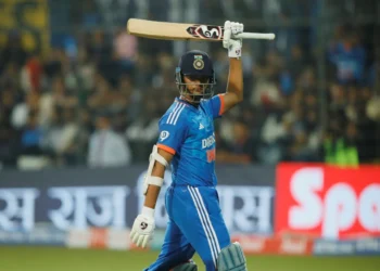 ৩৪ বলে ৬৮ রানের ইনিংস খেলেন জয়সওয়াল।