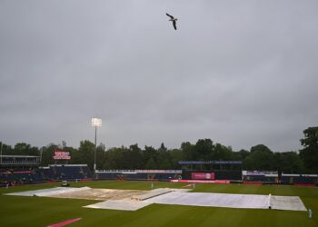CARDIFF, WALES - MAY 28: A general view as rain delays the start of play during the 3rd Vitality IT20 match between England and Pakistan at Sophia Gardens on May 28, 2024 in Cardiff, Wales.  (Photo by Dan Mullan/Getty Images)
