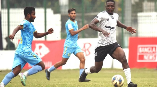 মোহামেডান–আবাহনীর লড়াইয়ের চিত্র | ছবি: ফেসবুক