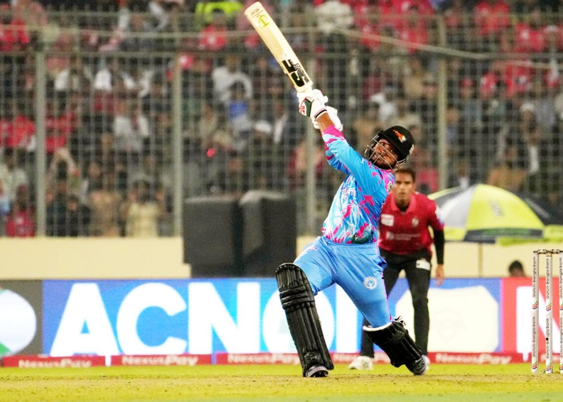 বরিশালের বোলারদের দাপটে ১৪৯ রানেই গুটিয়ে গেলো চিটাগং কিংস