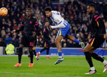 ব্রাইটন ও চেলসির খেলার দৃশ্য