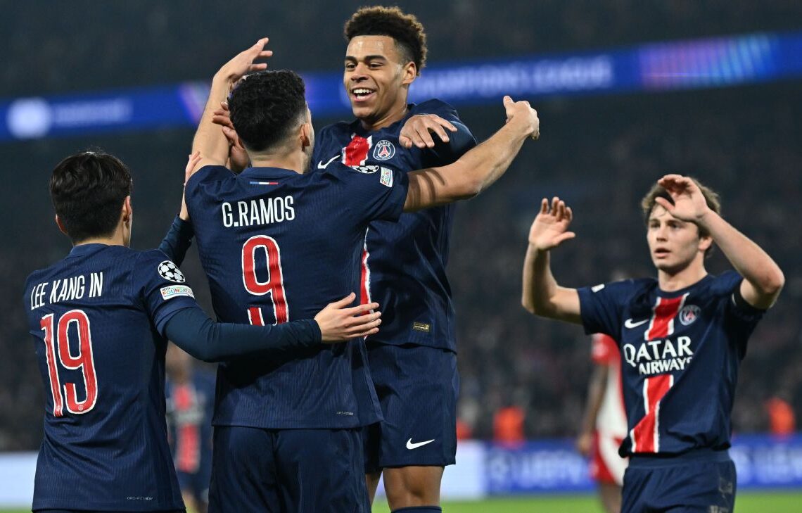 গোল উৎসবে পিএসজির খেলোয়াড়রা