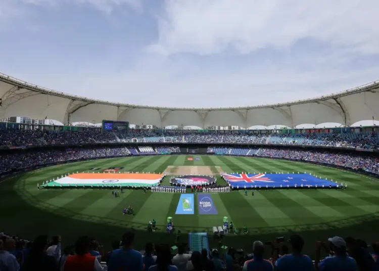 দুবাই ইন্টারন্যাশনাল ক্রিকেট স্টেডিয়ামে ভারত-নিউজিল্যান্ডের ফাইনাল ঘিরে দুবাই পুলিশের কঠোর সতর্কতা।