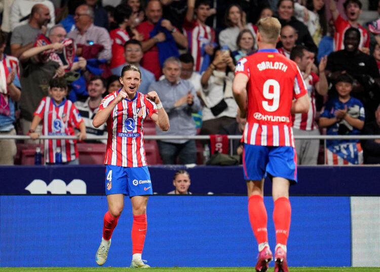 গোলের পর আতলেতিকো মাদ্রিদের খেলোয়াড়