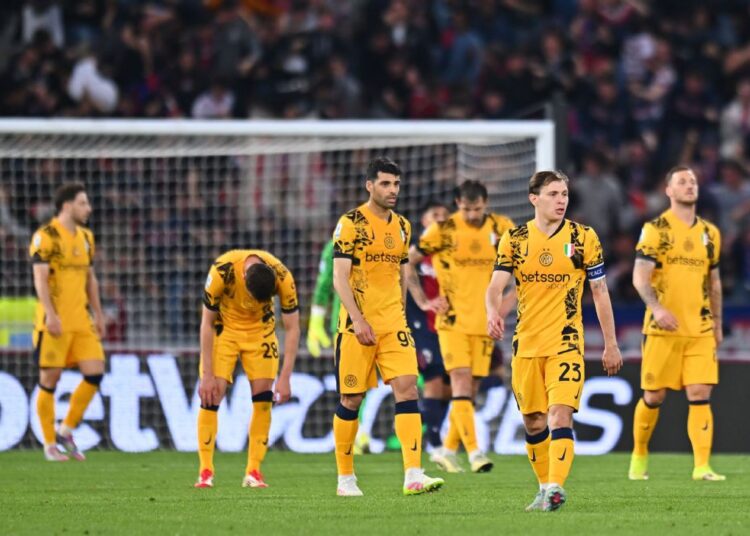 ম্যাচ হেরে হতাশ ইন্টার মিলানের খেলোয়াড়রা