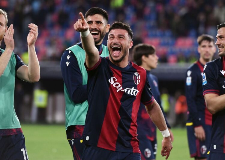 ফাইনালে ওঠার পর বোলোনিয়ার খেলোয়াড়দের উল্লাস