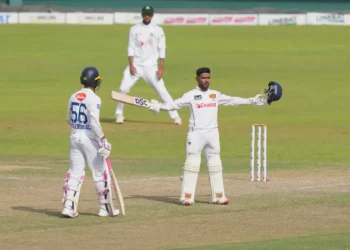 গল টেস্টের প্রথম ইনিংসে ১৮৭ রানের পর দ্বিতীয় ইনিংসে করেছিলেন ২৪ রান। কলম্বো টেস্টের দ্বিতীয় দিন শেষে অপরাজিত আছেন ১৪৬ রানে।