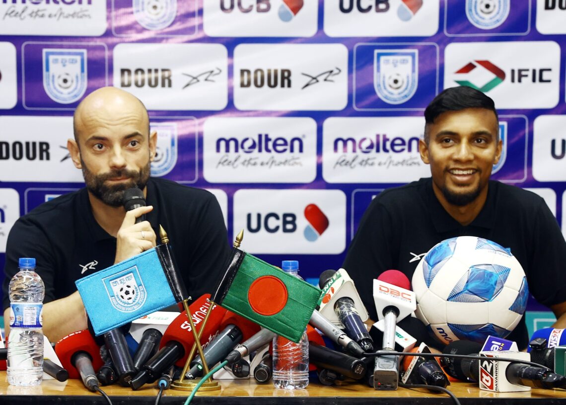 কোচ হ্যাভিয়ের ক্যাবরেরা ও জামাল ভূইয়া