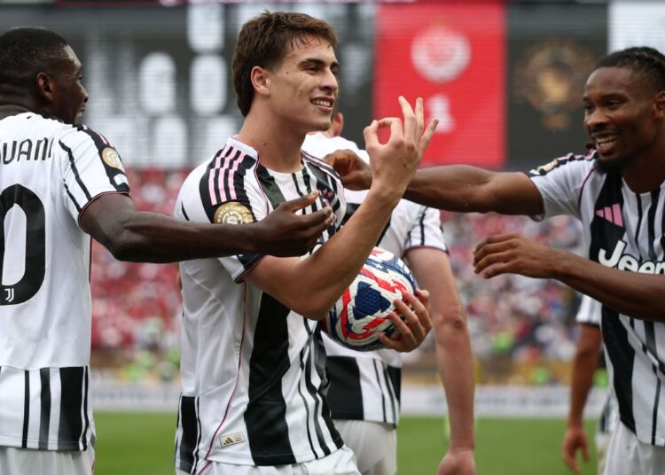 গোলের পর জুভেন্টাসের খেলোয়াড়রা