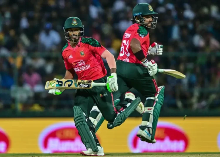 বাংলাদেশকে দুর্দান্ত শুরু এনে দেন তানজিদ হাসান এবং পারভেজ হোসেন ইমন।