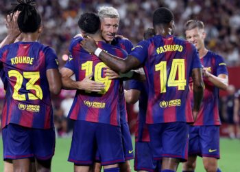 গোলের পর বার্সেলোনার খেলোয়াড়রা