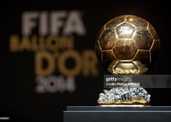 ZURICH, SWITZERLAND - JANUARY 12: The FIFA Ballon d'Or trophy on display during a press conference prior to the FIFA Ballon d'Or Gala 2014 at the Kongresshaus on January 12, 2015 in Zurich, Switzerland. (Photo by Philipp Schmidli/Getty Images)