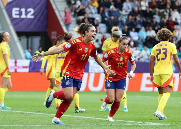 স্পেনের গোল আনন্দ