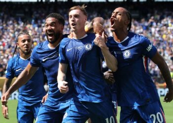 গোলের পর চেলসির খেলোয়াড়রা