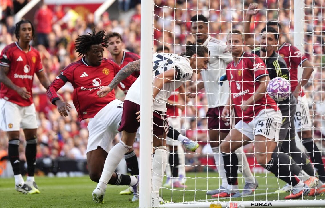 রিকার্ডো কালাফিউরির হেড