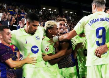 গোল পাননি তবে জয়ের নায়ক ইয়ামালকে ঘিরে সতীর্থরা