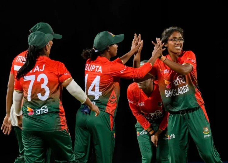 বাংলাদেশ নারী দল