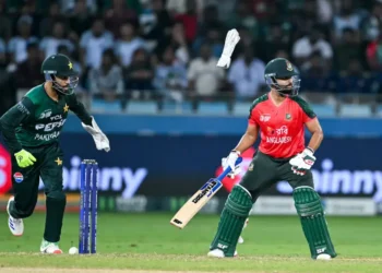 বাংলাদেশকে হারিয়ে ফাইনালে পাকিস্তান