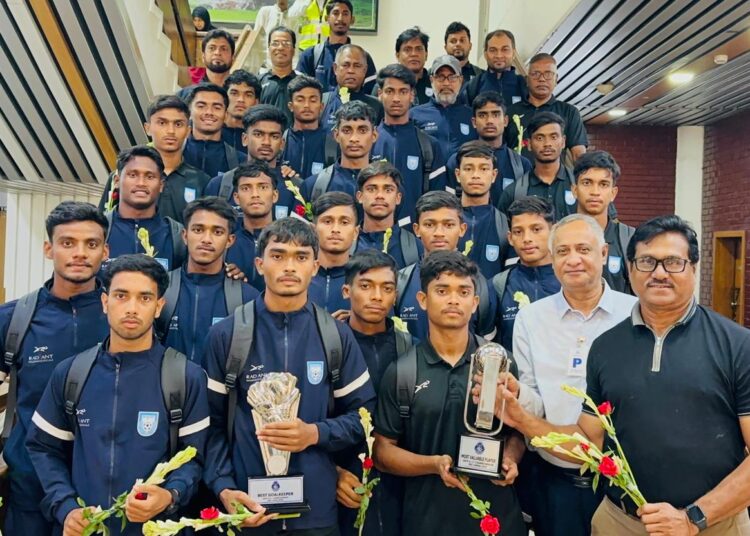 শ্রীলঙ্কায় অনুষ্ঠিত সাফ অনূর্ধ্ব-১৭ চ্যাম্পিয়নশিপে রানার আপ বাংলাদেশ দল