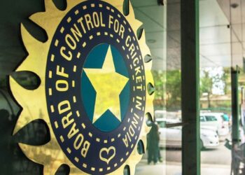 আরও ধনী ভারতীয় ক্রিকেট বোর্ড! ৫ বছরে বিসিসিআইয়ের আয় প্রায় ২১০০০ কোটি রুপি