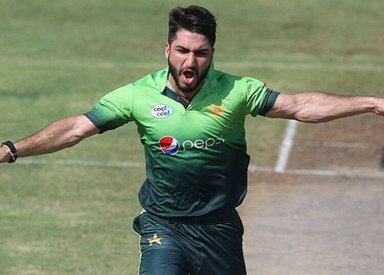 আন্তর্জাতিক ক্রিকেটকে বিদায় জানালেন পাকিস্তানের তারকা পেসার । অর্থাত পাকিস্তানি পেসার উসমান খান শিনওয়ারি আন্তর্জাতিক ক্রিকেটকে বিদায় জানিয়েছেন