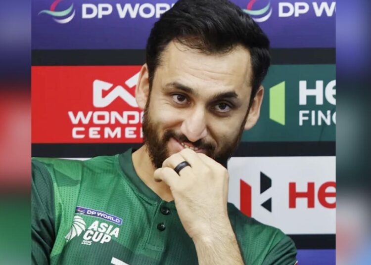 আবারও ভারতকে হুঙ্কার পাকিস্তান অধিনায়কের