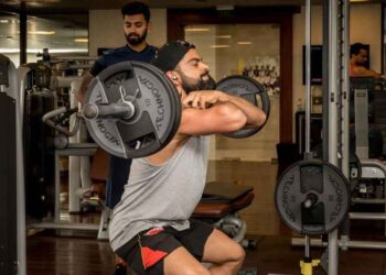 ইংল্যান্ডে ফিটনেস পরীক্ষা দিলেন কোহলি