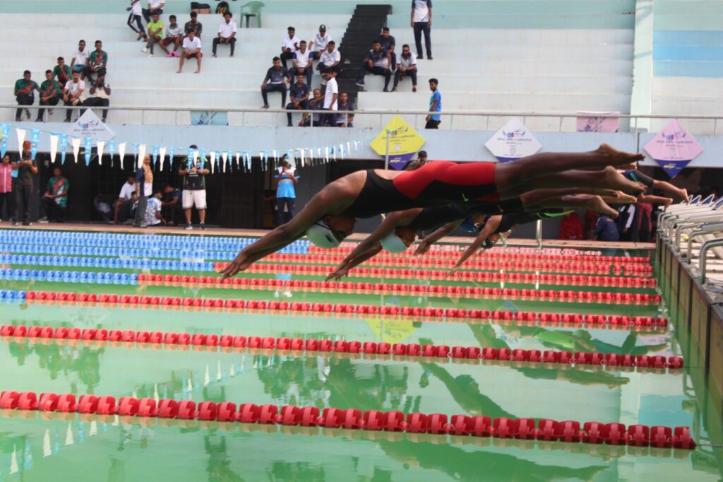 নৌবাহিনীর শ্রেষ্ঠত্বে শেষ হলো জাতীয় সাঁতারে