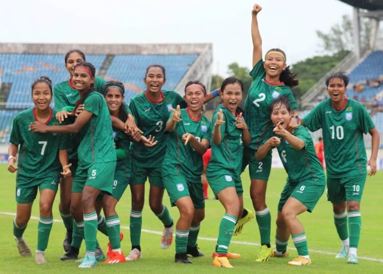 বাংলাদেশ নারী ফুটবল দল