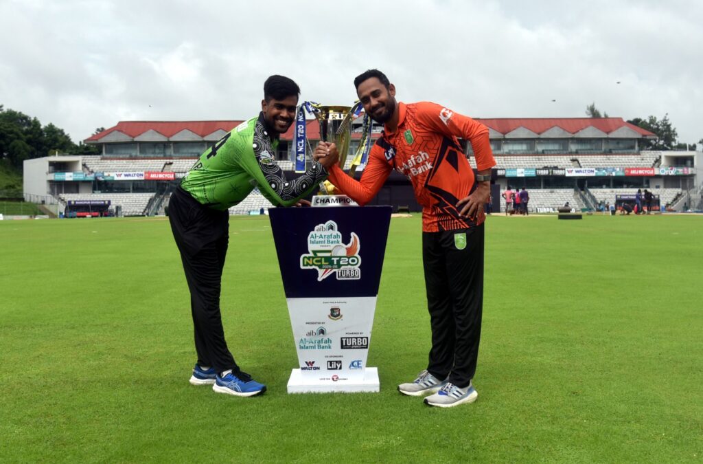 এনসিএল টি-টোয়েন্টি শিরোপায় লড়াইয়ে মুখোমুখি রংপুর-খুলনা