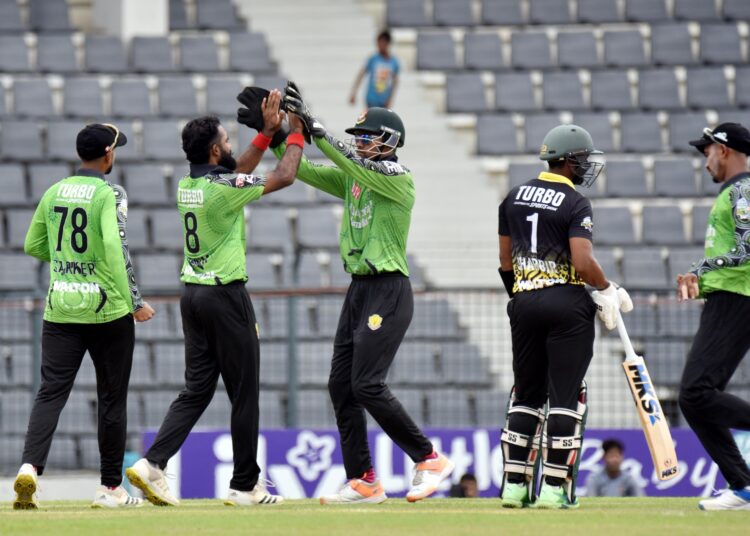 সাকির-নিহাদের ঝলকে রাজাহীর জয়