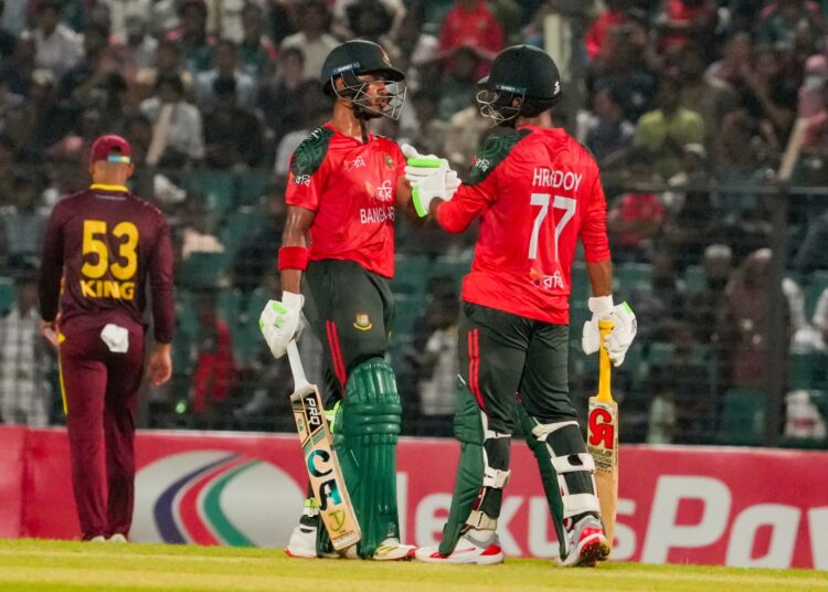 ডট বল কমানোর কৌশল খুঁজছে টাইগাররা