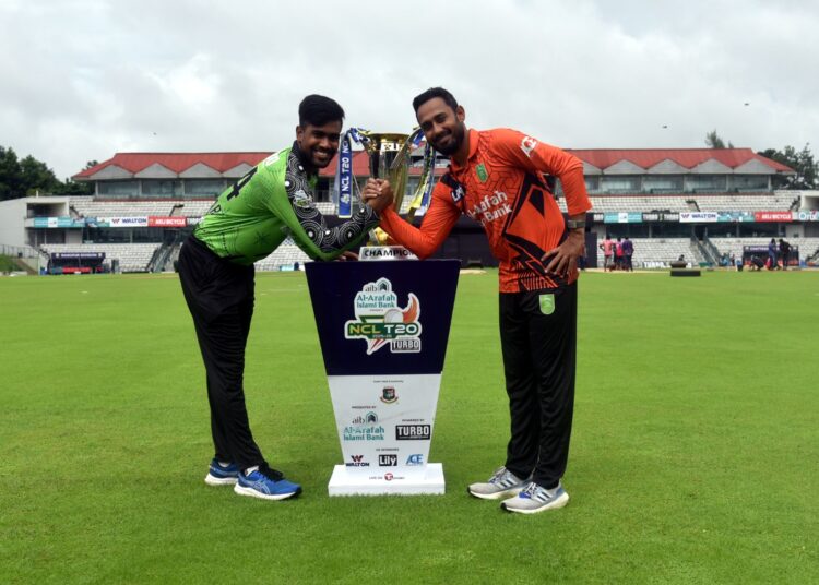 এনসিএল টি-টোয়েন্টি শিরোপায় লড়াইয়ে মুখোমুখি রংপুর-খুলনা