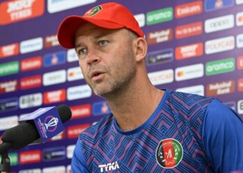 টাইগারদের বিপক্ষে ধবলধোলাই হয়ে যা বলছেন আফগান কোচ