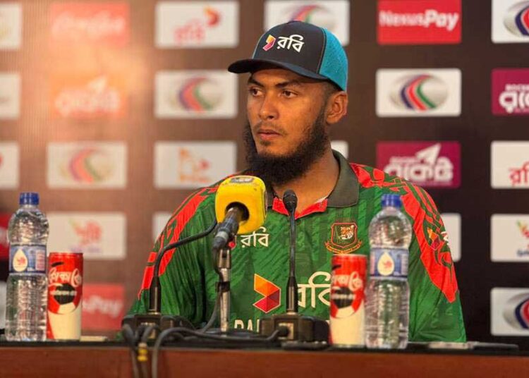 মিরপুরের উইকেট নিয়ে রিশাদের ভিন্ন সুর