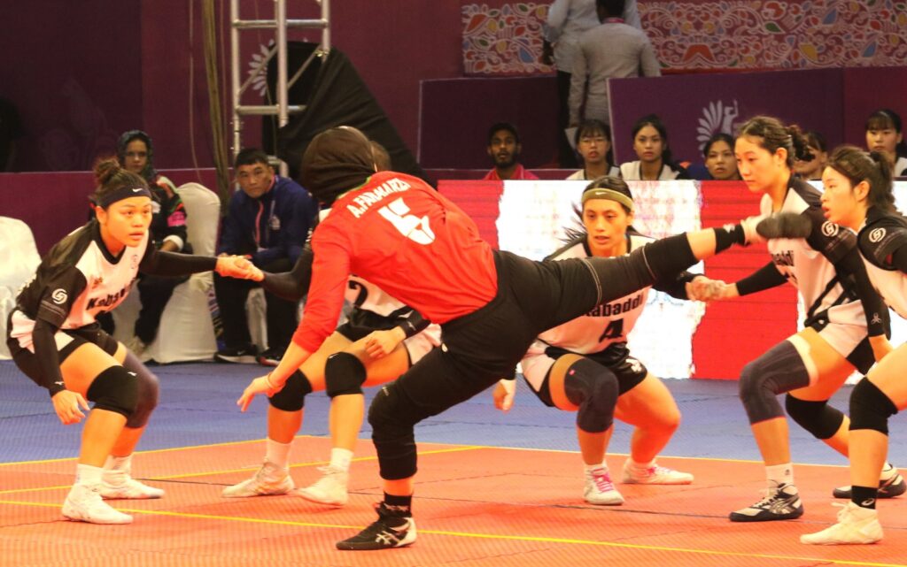 ইরান ও চাইনিজ তাইপে’র ম্যাচের একটি মুহুর্ত