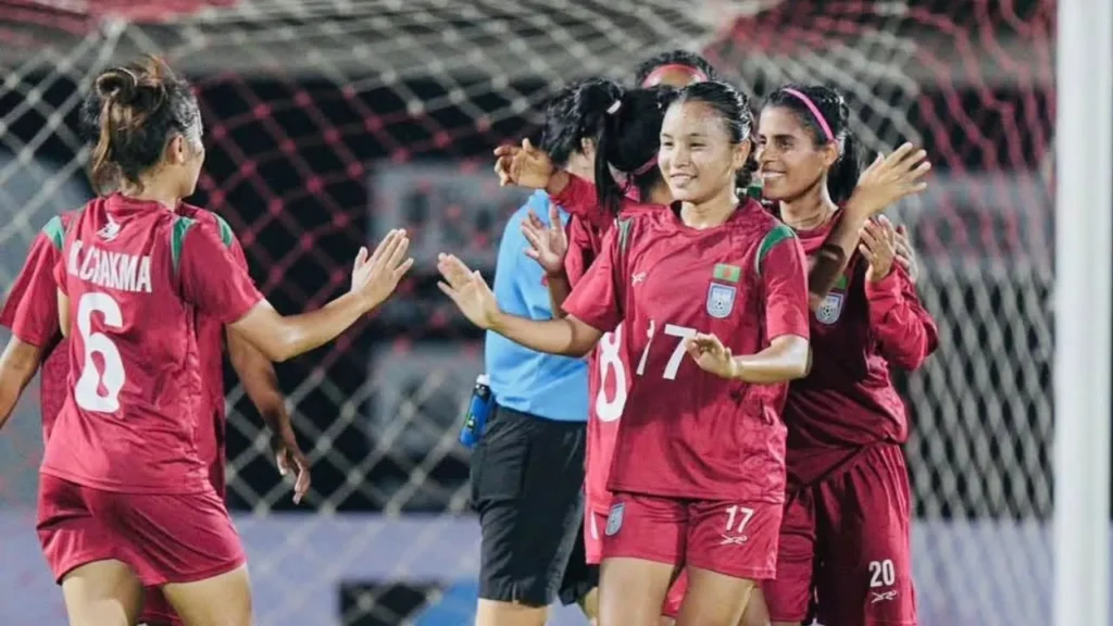 ত্রিদেশীয় সিরিজের স্কোয়াড ঘোষণা