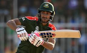 ১ কোটি ১০ লাখে চিটাগাংয়ে নাঈম শেখ অবিক্রিত মুশফিক-রিয়াদ