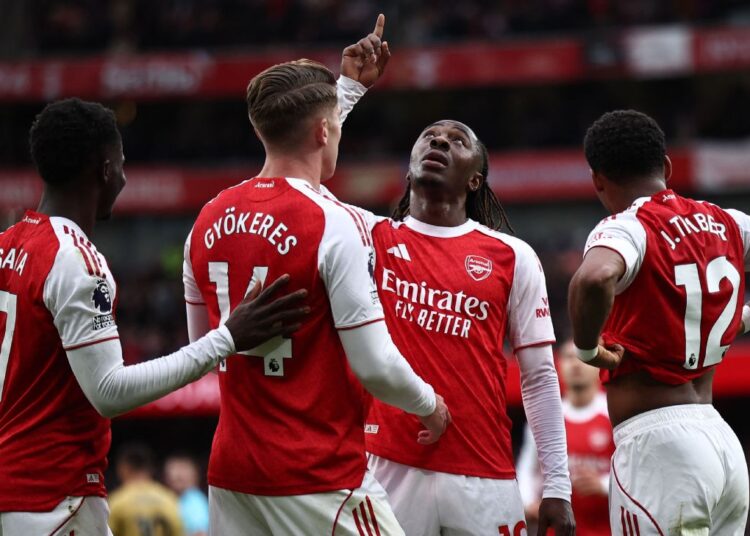 রিয়ালকে হারিয়ে শীর্ষে আর্সেনাল