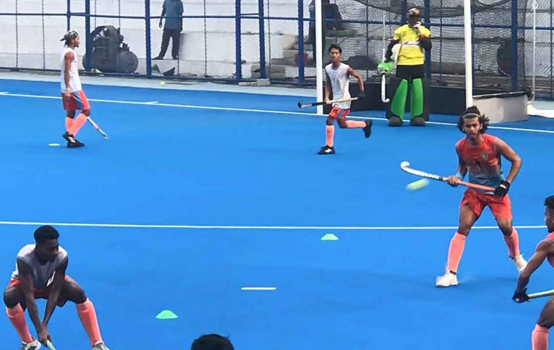 বাংলাদেশ-সুইজারল্যান্ড হকি ম্যাচের একটি মুহূর্ত