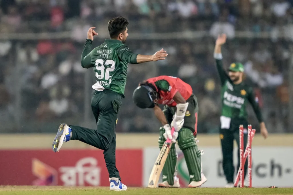 দুনিয়ার সব দোষ জাকের আলীর ঘাড়ে!