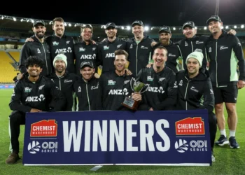 ইংল্যান্ডকে হোয়াইটওয়াশ করল নিউজিল্যান্ড