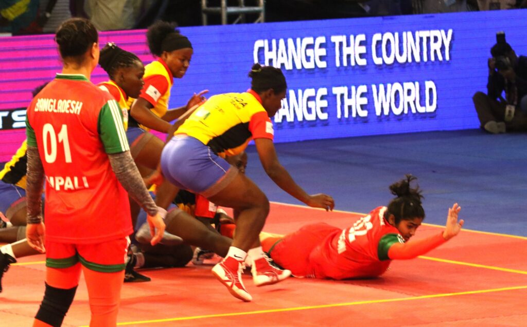 নারী কাবাডি বিশ্বকাপ - উগান্ডাকে উড়িয়ে বাংলাদেশের শুভ সূচনা