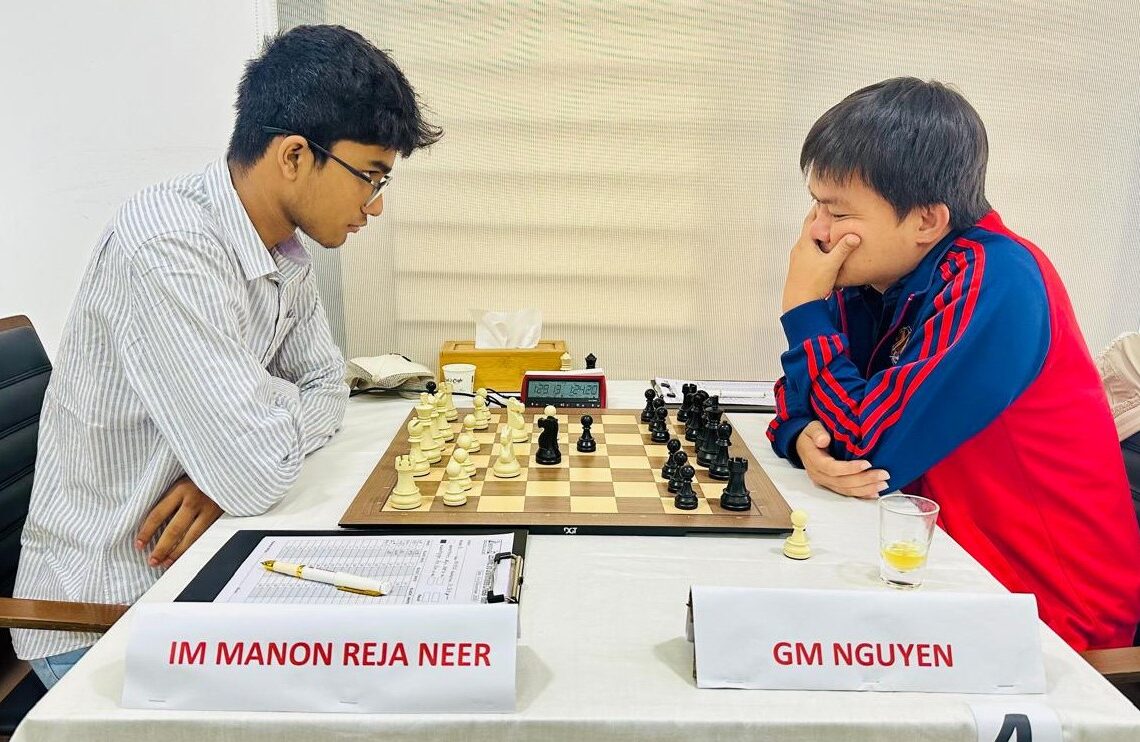 মনন রেজা নীড় ড্র করেন গ্র্যান্ড মাস্টার হোয়ার সাথে ড্র করেন