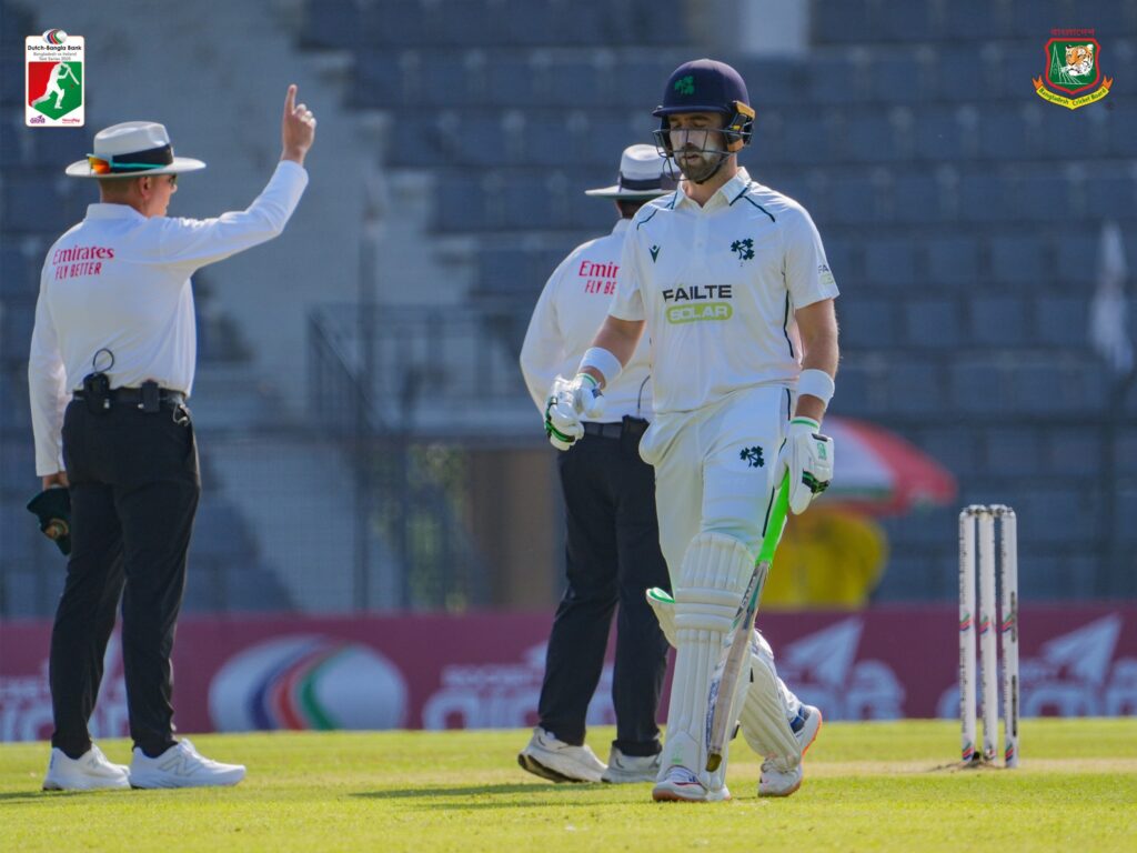 দুই ওভারে বাংলাদেশের দুই উইকেট
