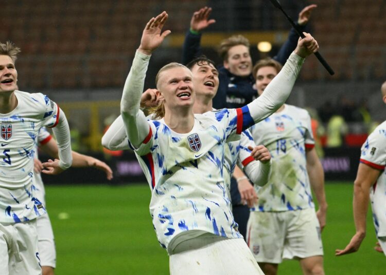 বিশ্বকাপের চূড়ান্ত পর্বে খেলা নিশ্চিত করার উৎসবে হালান্ডরা