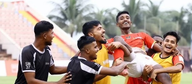 বাংলাদেশ ফুটবল লিগে শীর্ষস্থান