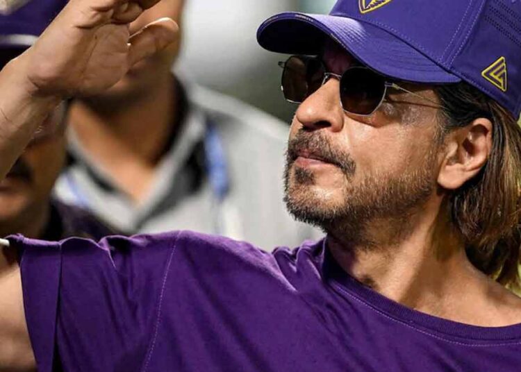 আইপিএল নিলামে টাকা উড়াবেন শাহরুখের কেকেআর